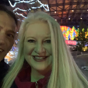 Meet your Posher, Debbie